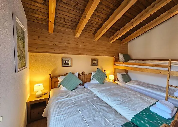 Sawasdee Jungfrau Apartment